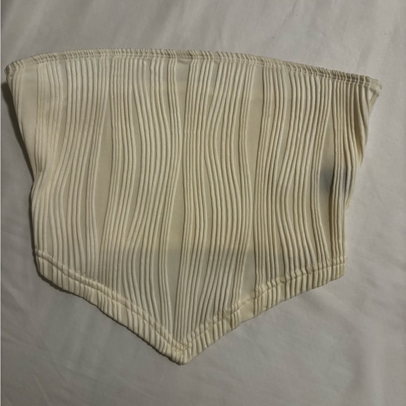 Textured bandeau crop top - Picture 1 of 3